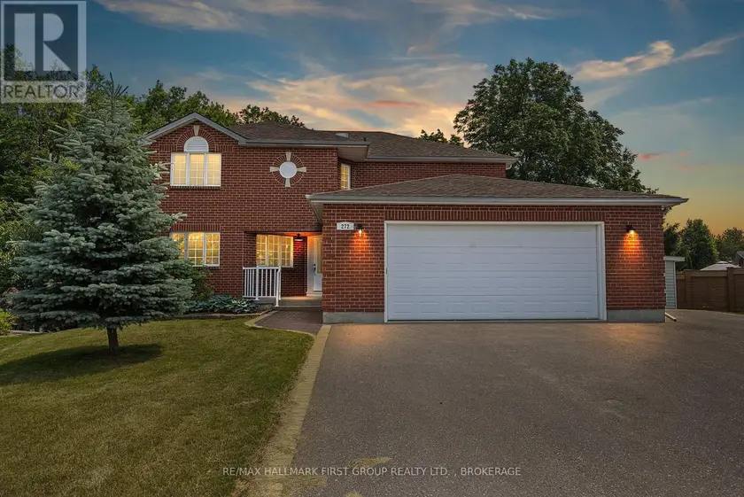 Detached at 272 FRIARHILL CRESCENT, Kingston
