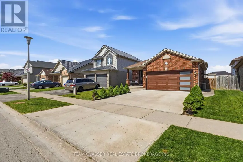 Detached at 2334 MEADOWGATE BOULEVARD, London