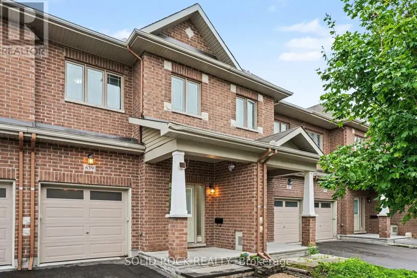 Townhouse at 639 VIA CAMPANALE AVENUE, Ottawa