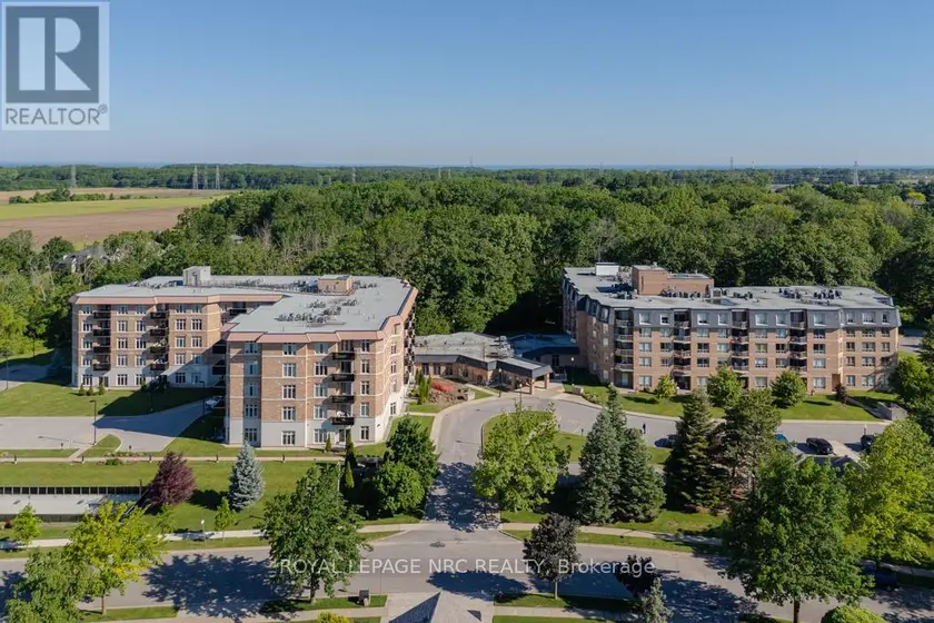 Apartment at 220 - 8111 FOREST GLEN DRIVE, Niagara Falls