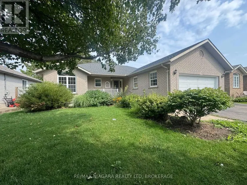 Detached at 72 RIDGE ROAD S, Fort Erie