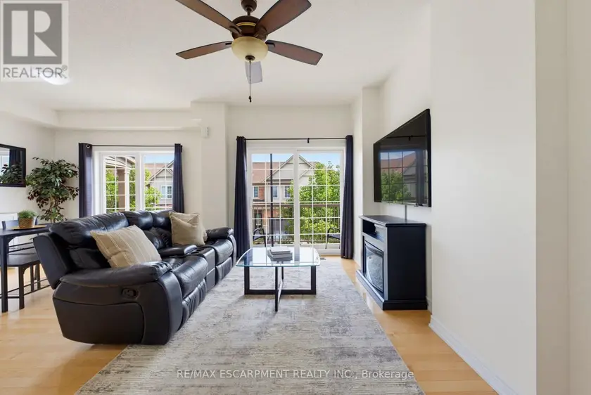 Townhouse at 50 - 541 WINSTON ROAD, Grimsby