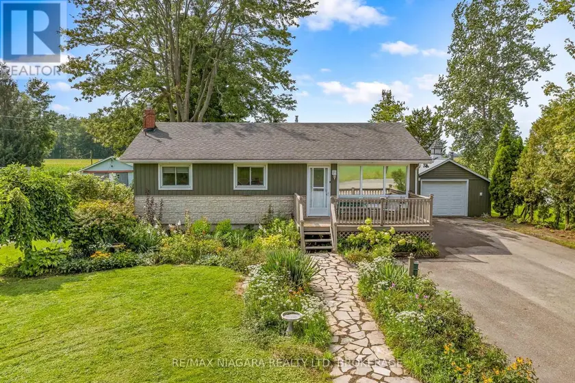 Detached at 42058 HWY 3, Wainfleet