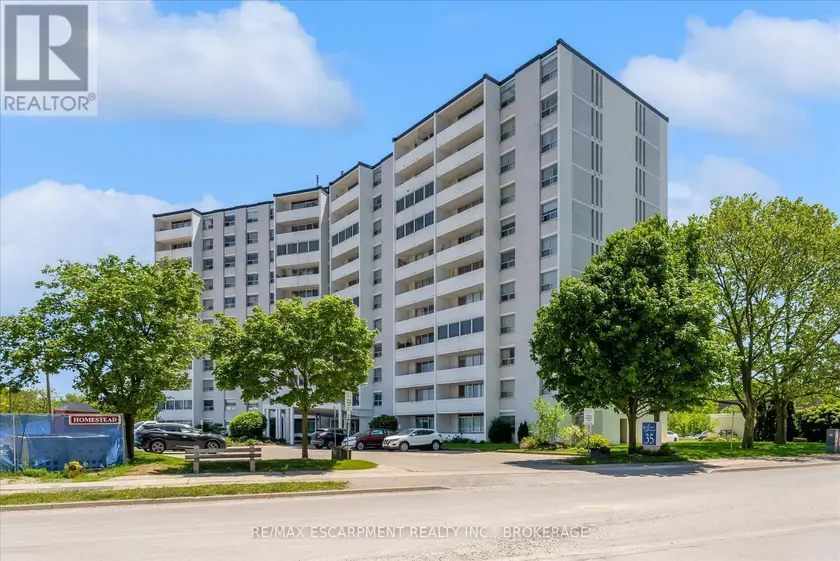 Apartment at 1007 - 35 TOWERING HEIGHTS BOULEVARD, St. Catharines