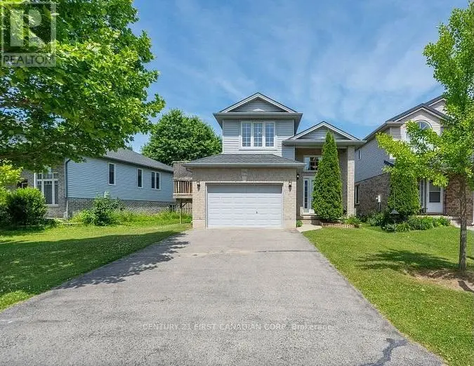 Detached at 994 MARIGOLD STREET, London North