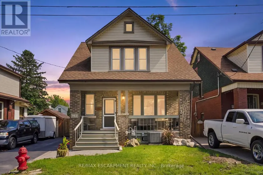 Detached at 163 GROSVENOR AVENUE S, Hamilton