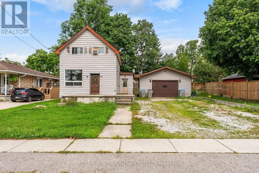 Detached at 19 COLEMAN STREET, Huron East
