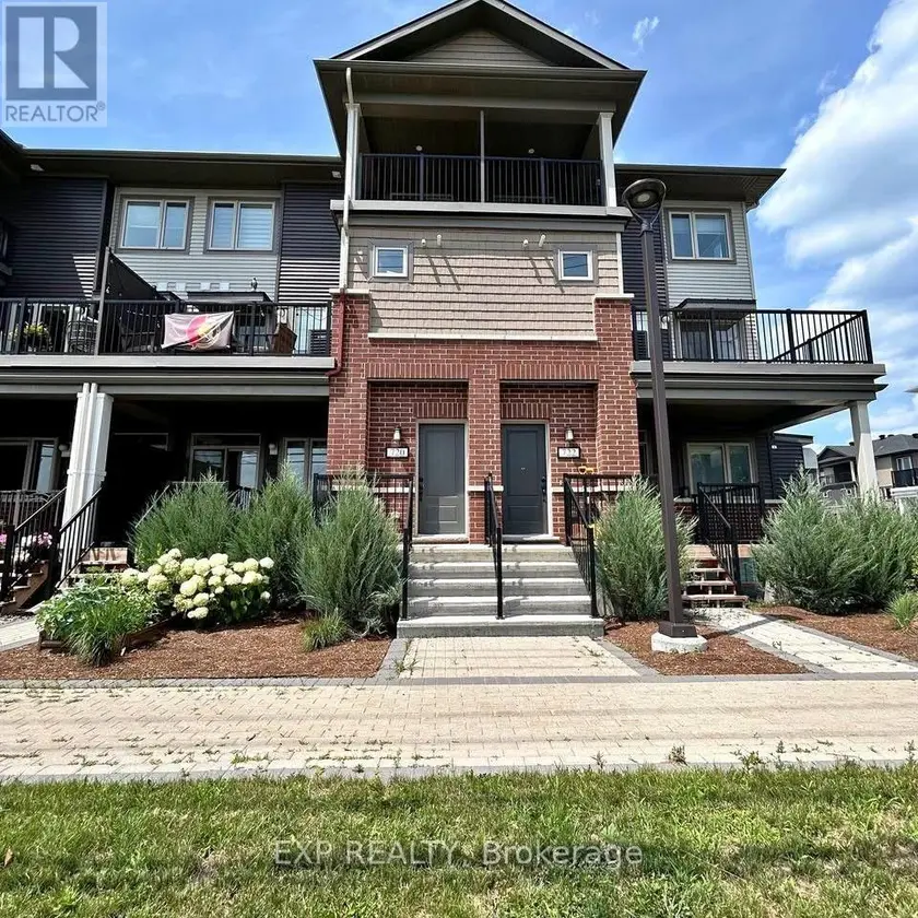 Townhouse at 720 LAPLAND PRIVATE, Ottawa
