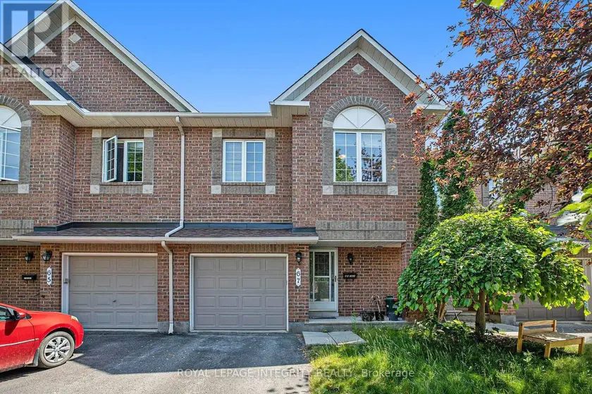 Townhouse at 67 LANDOVER CRESCENT, Ottawa