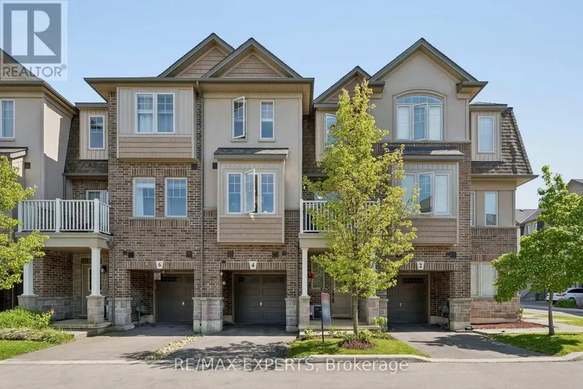 Townhouse at 4 GROOM LANE, Hamilton