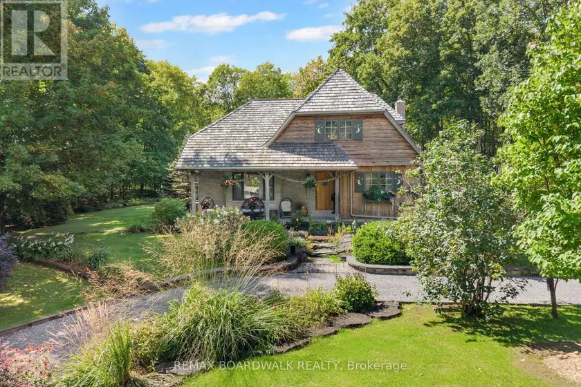 Detached at 431 GOLDEN LINE ROAD, Mississippi Mills