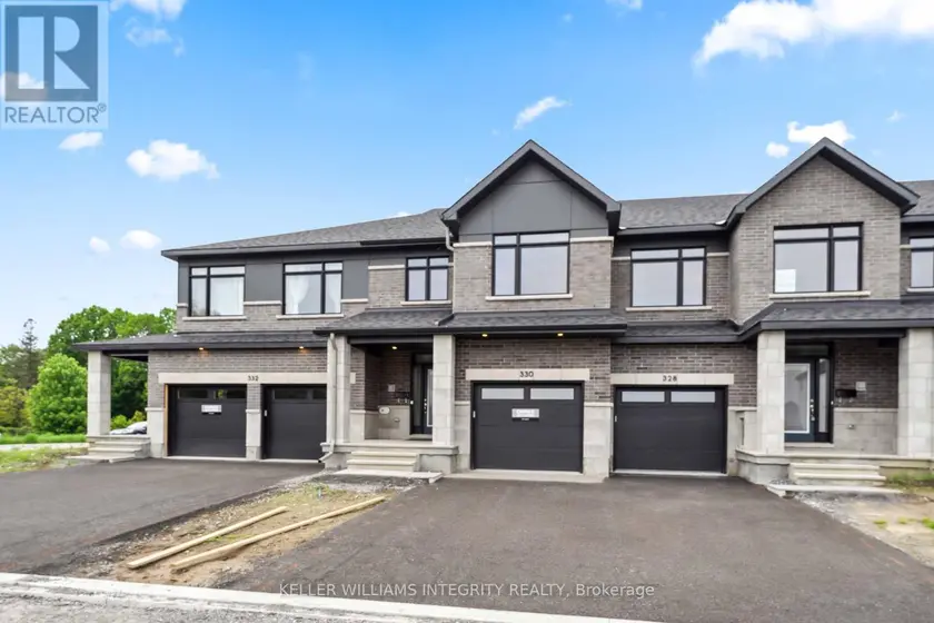 Townhouse at 330 MAKOBE LANE, Ottawa