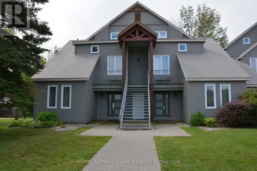 Townhouse at 101 - 100 ALPINE LANE, Greater Madawaska