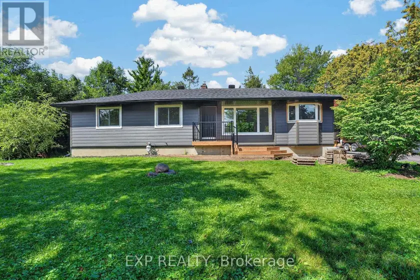 Detached at 137 GRENFELL CRESCENT, Ottawa