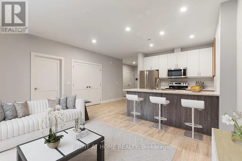 Apartment at 107 - 18 CAMPUS TRAIL, Huntsville