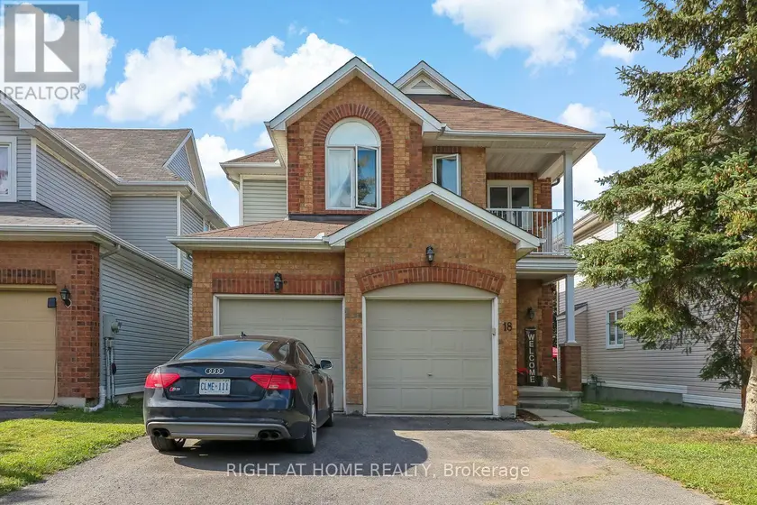 Detached at 18 ROBERGE CRESCENT, Ottawa