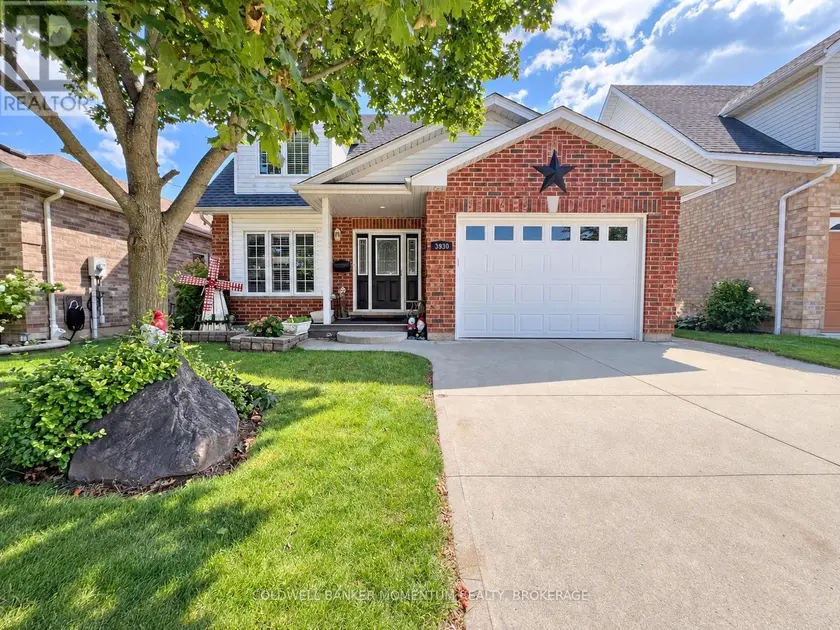 Detached at 3930 DURBAN LANE, Lincoln