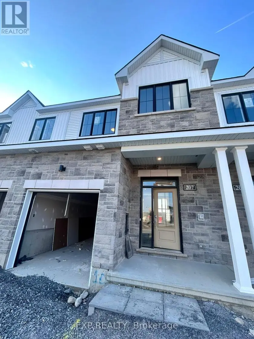 Townhouse at 207 BANKSIDE WAY, Ottawa