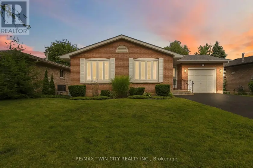 Detached at 22 ALLENSGATE DRIVE, Brantford