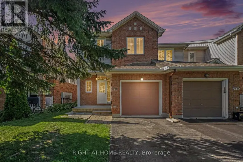 Townhouse at 623 WILD SHORE CRESCENT, Ottawa