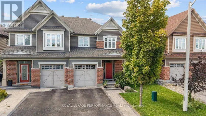 Semi-Detached/Link at 929 VERBENA CRESCENT, Ottawa