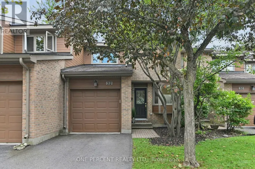 Townhouse at 52 - 710 CORONATION AVENUE, Ottawa