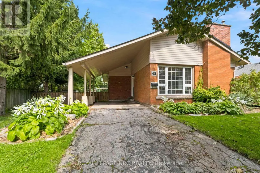 Detached at 45 WOODCROFT CRESCENT, Welland