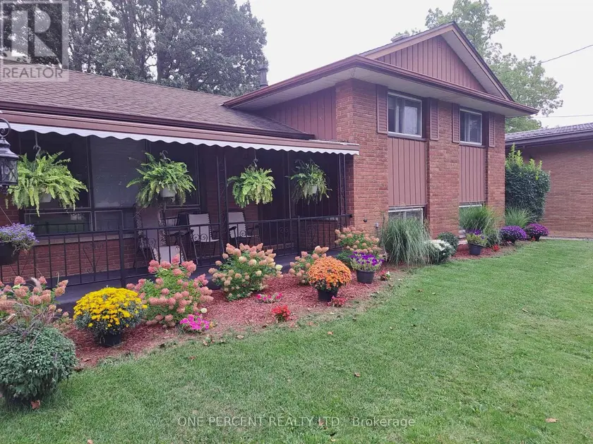Detached at 37 EMPRESS AVENUE, Welland
