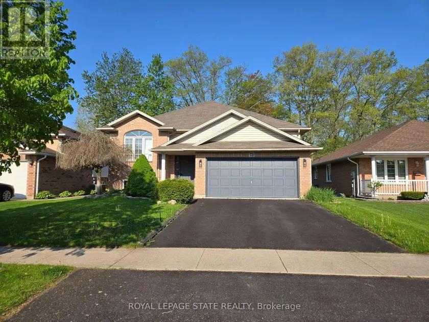 Detached at 73 FOXTAIL AVENUE, Welland