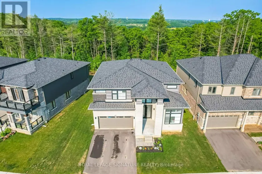 Detached at 127 COURT DRIVE, Brant