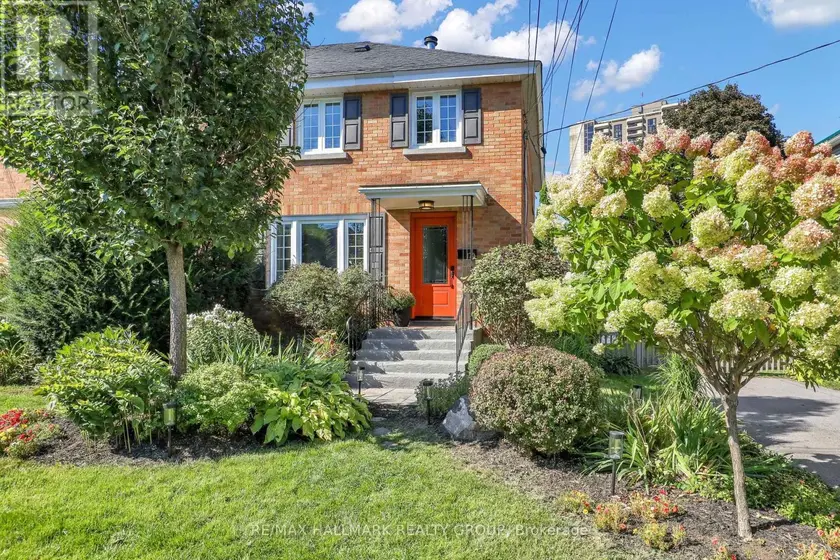 Semi-Detached/Link at 174 COMPTON AVENUE, Ottawa