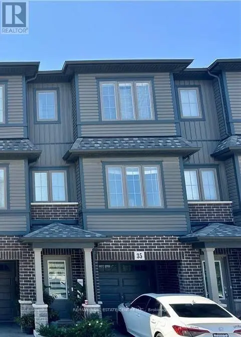 Townhouse at 35 - 124 COMPASS TRAIL, Cambridge