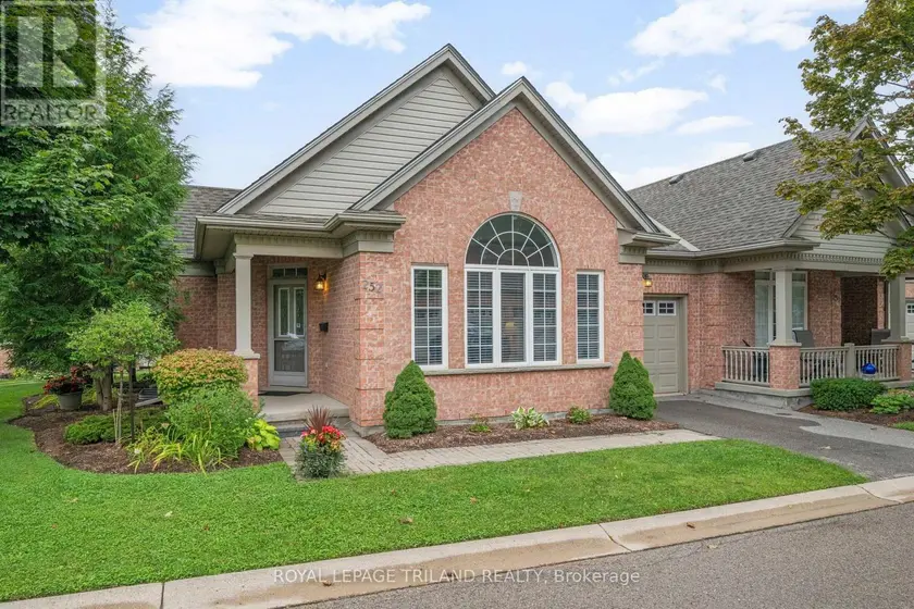 Townhouse at 252 - 2025 MEADOWGATE BOULEVARD, London