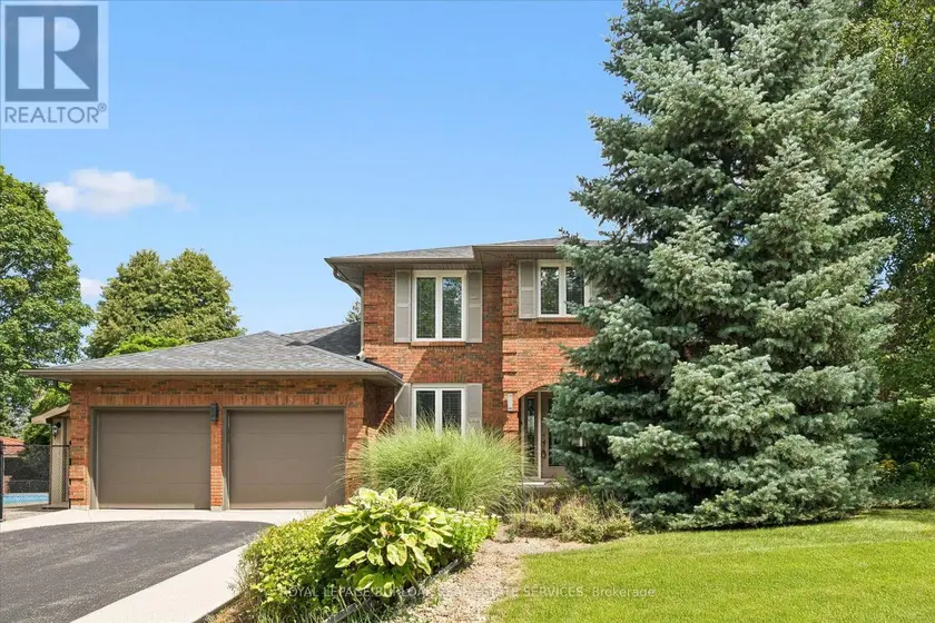 Detached at 1 CHATTERSON DRIVE, Hamilton