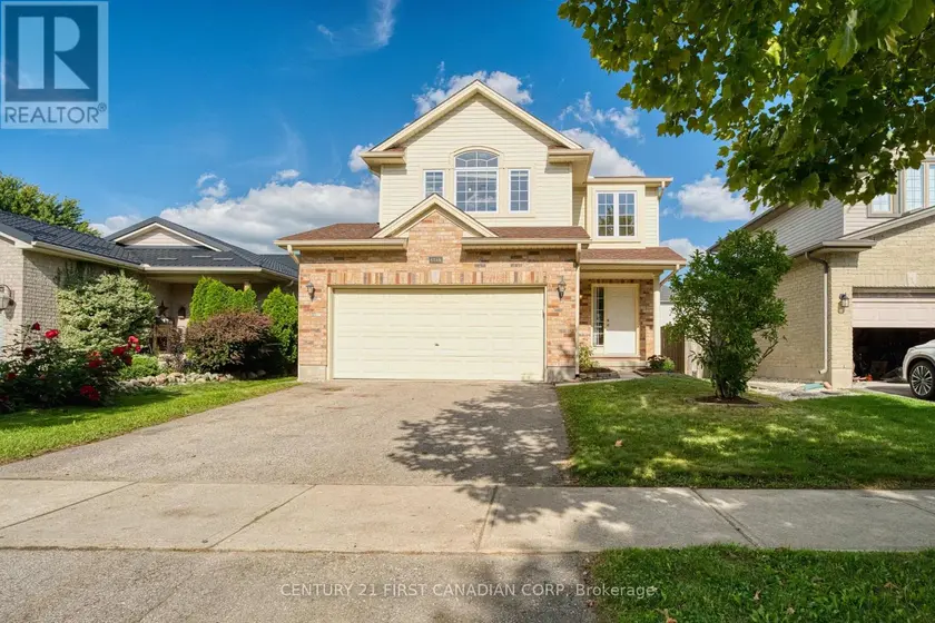 Detached at 1748 ENNISMORE CRESCENT, London North