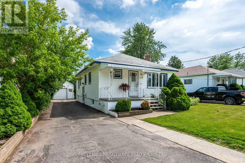 Detached at 260 ELMWOOD STREET, Kingston