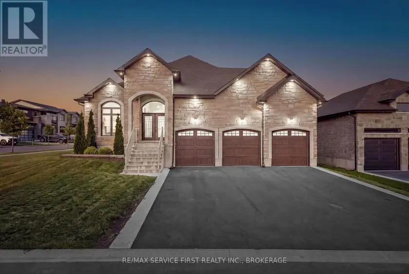Detached at 636 MANDARA DRIVE, Kingston