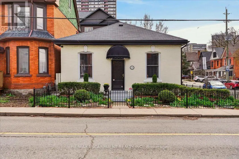 Detached at 139 QUEEN STREET S, Hamilton