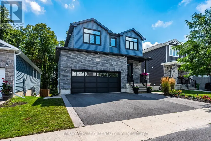Detached at 1361 OTTAWA STREET, Kingston