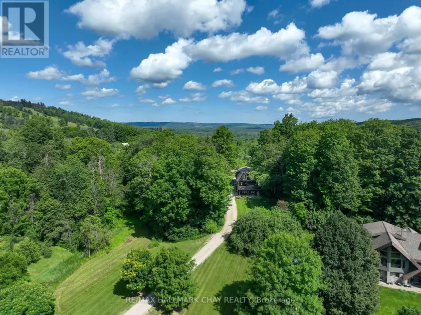 Detached at 42 MOUNTAINVIEW ROAD, Mulmur