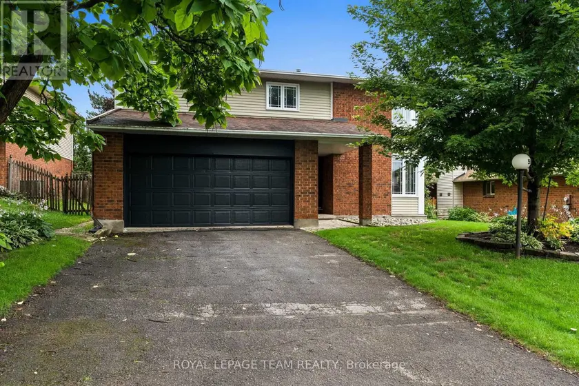 Detached at 59 NAISMITH CRESCENT, Ottawa