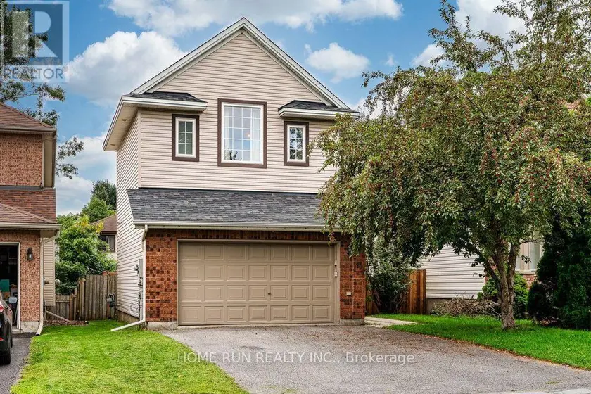 Detached at 14 SPUR AVENUE, Ottawa