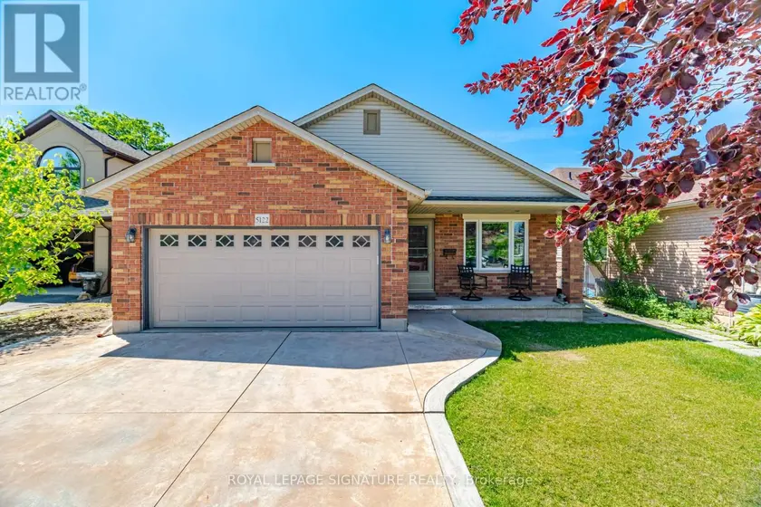 Detached at 5122 MEADOWOOD LANE, Lincoln