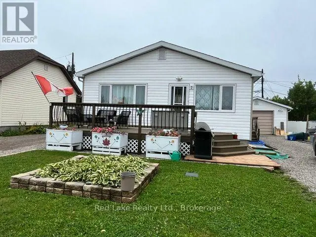 Detached at 7 FORTH STREET, Red Lake
