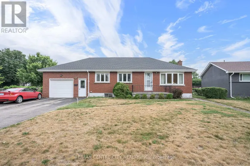 Detached at 208 NIAGARA STREET, London East