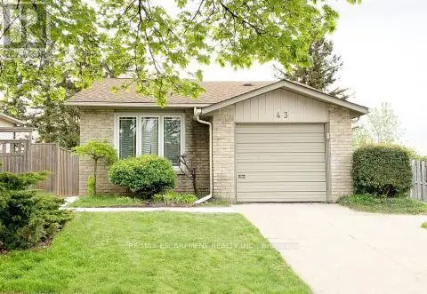 Detached at LOWER - 43 KANATA CRESCENT, Brantford