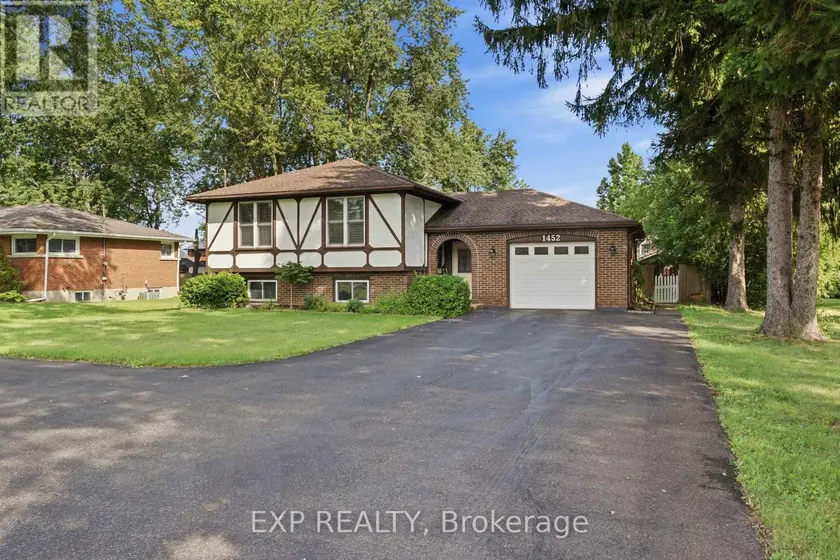 Detached at 1452 GARRISON ROAD, Fort Erie