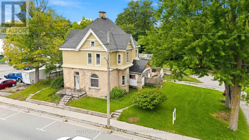 Detached at 128 MAIN STREET, Lucan Biddulph