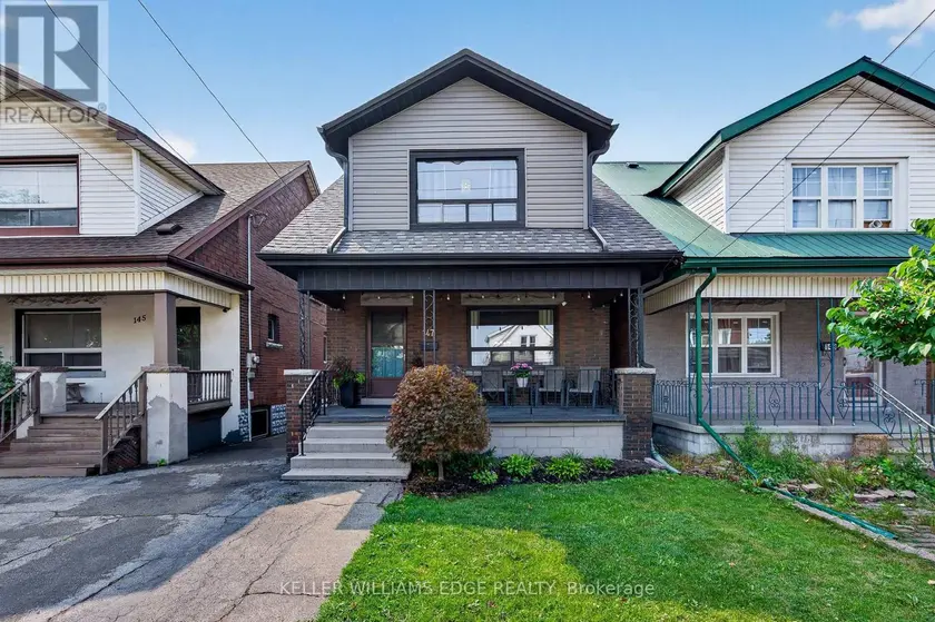 Detached at 147 MELROSE AVENUE N, Hamilton