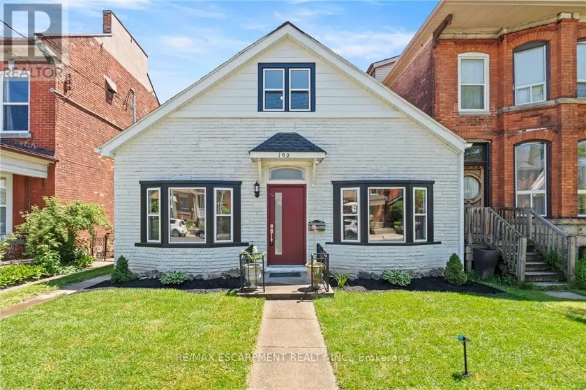 Detached at 192 VICTORIA AVENUE N, Hamilton